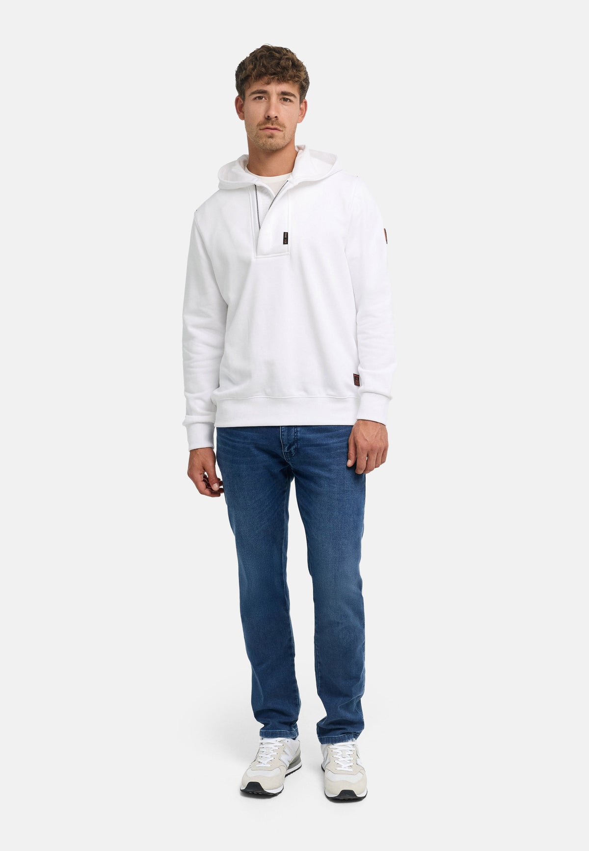Kapuzenpullover INTanin Produktbild
