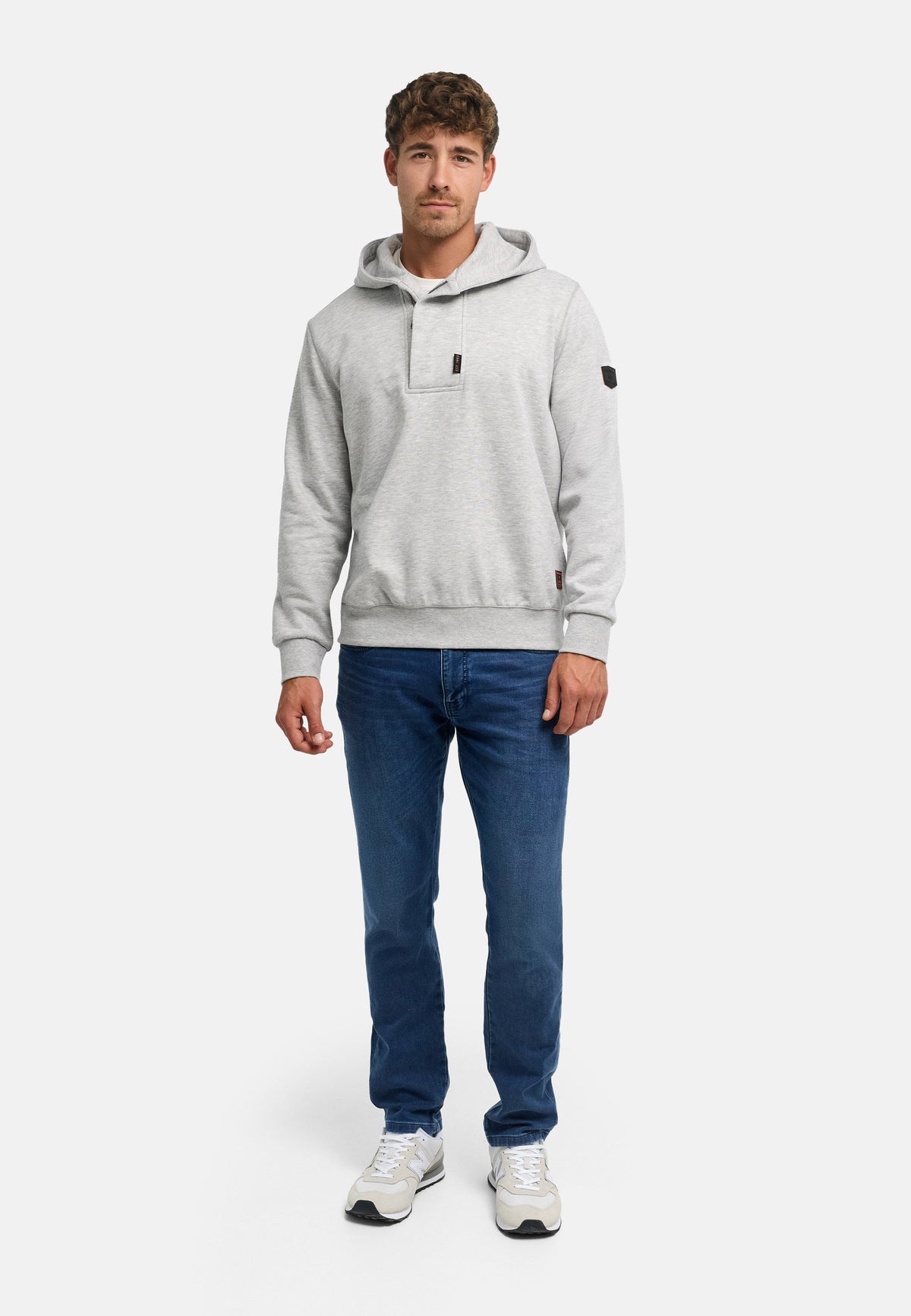 Kapuzenpullover INTanin Produktbild