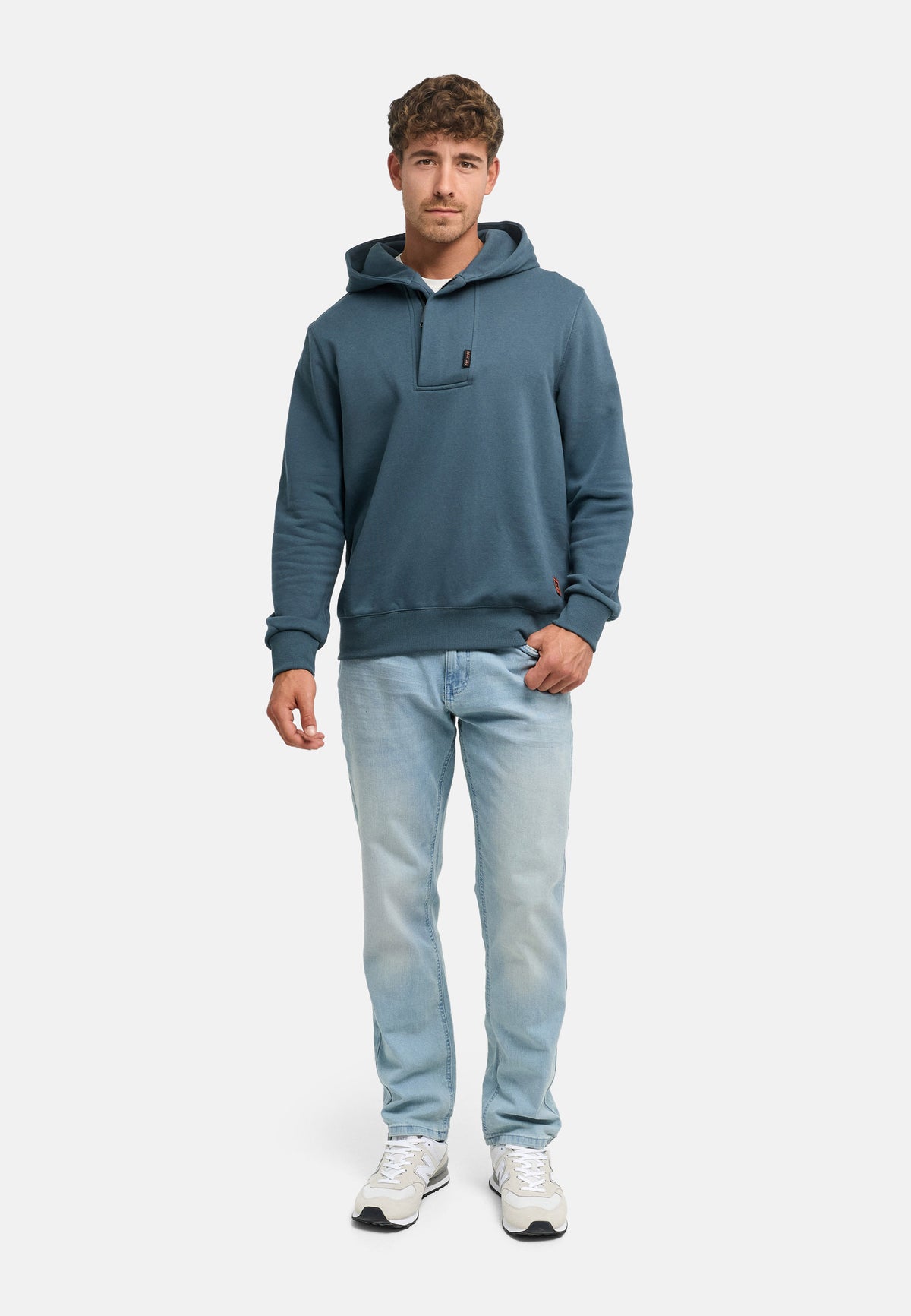 Kapuzenpullover INTanin Produktbild